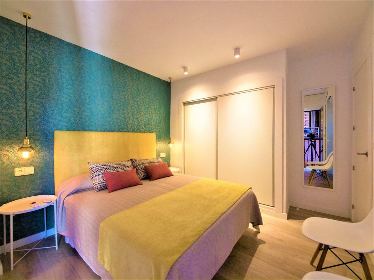 Rambla Suite Estudio Alicante Bagian luar foto